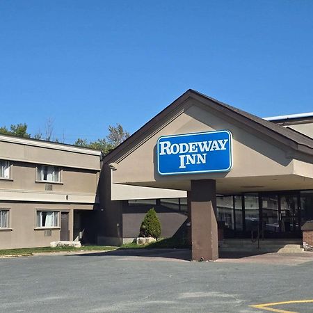 Rodeway Inn Садбери Экстерьер фото